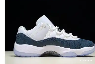 (2019) NAVY - 11 RETRO LOW JORDAN SNAKE 0611